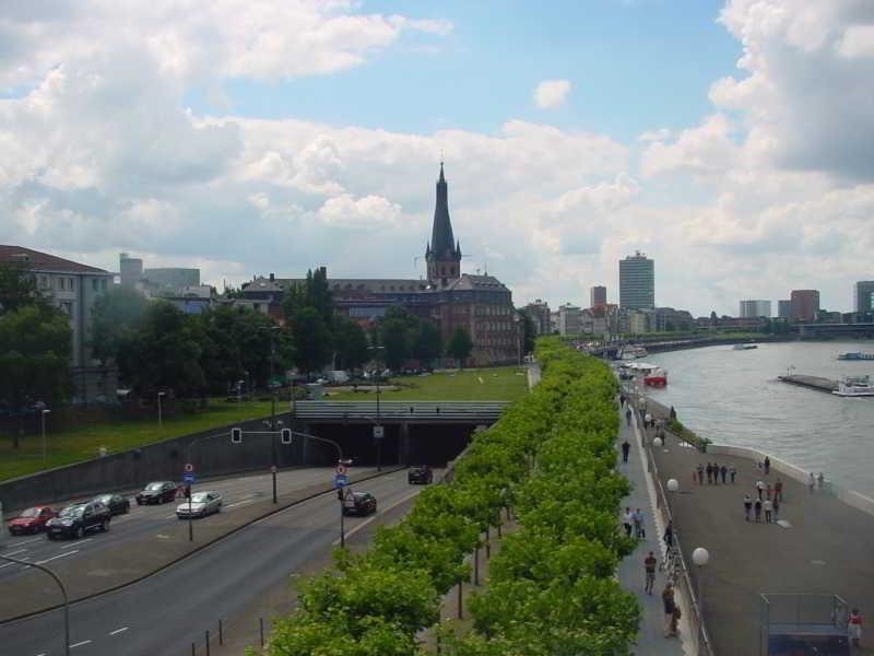 Hotel Paris Düsseldorf Exterior foto